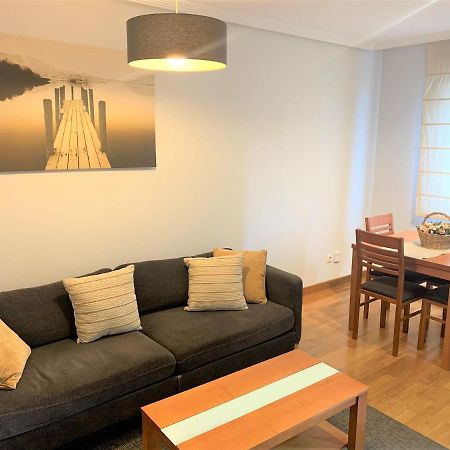 Apartamento La Losa Apartment Oviedo Luaran gambar