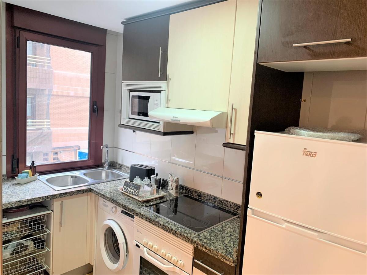 Apartamento La Losa Apartment Oviedo Luaran gambar
