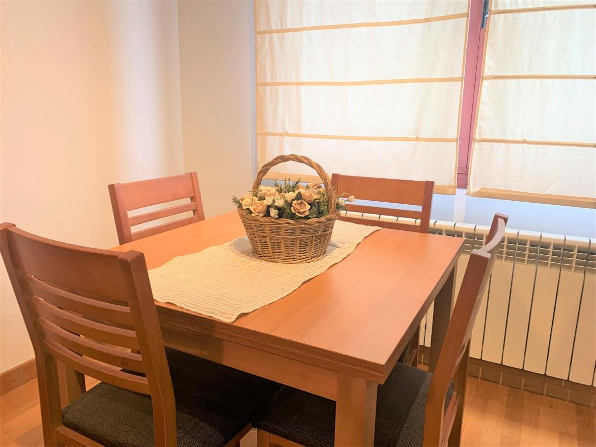 Apartamento La Losa Apartment Oviedo Luaran gambar