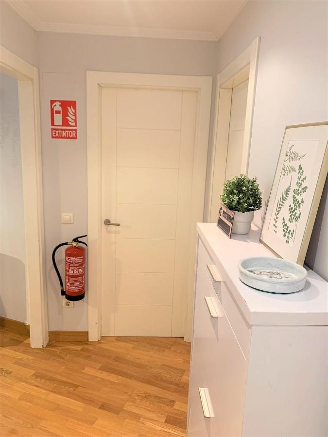 Apartamento La Losa Apartment Oviedo Luaran gambar