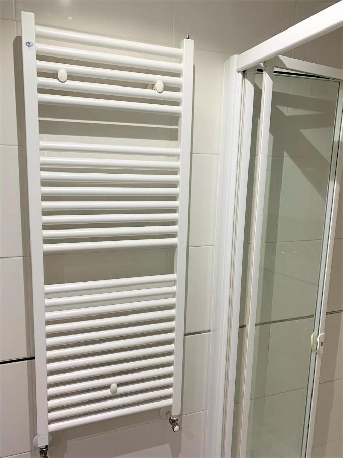 Apartamento La Losa Apartment Oviedo Luaran gambar