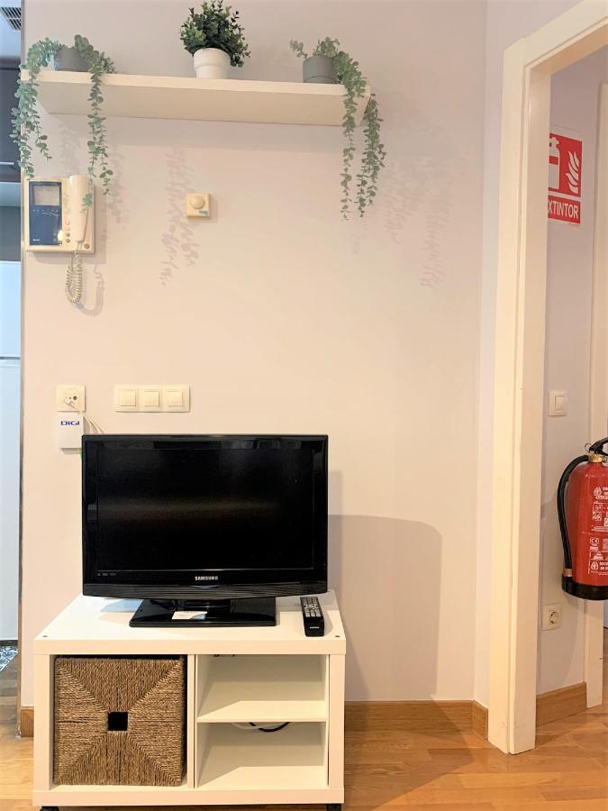 Apartamento La Losa Apartment Oviedo Luaran gambar